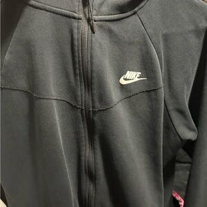 Nike Black Full-Zip Hoodie need gone asap!
